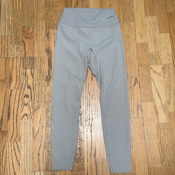 GYMSHARK WHITNEY SIMMONS Tan Leggings Medium - Picture 1 of 4